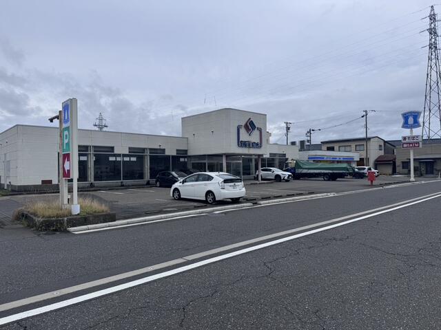 敦賀市新和町の売店舗の外観